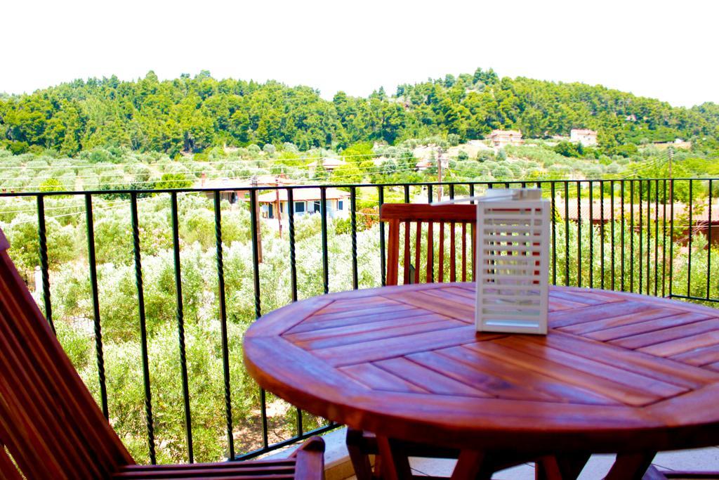Olive Tree Apartments Fourka Kamer foto